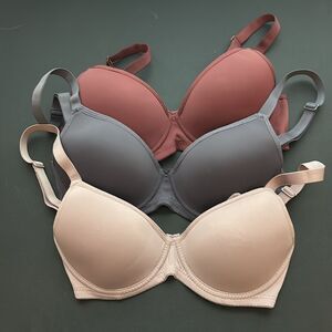 SHEIN Underwire Bra Bundle Size 34B